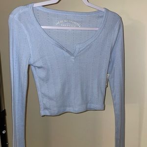 NWT baby blue crop top size small